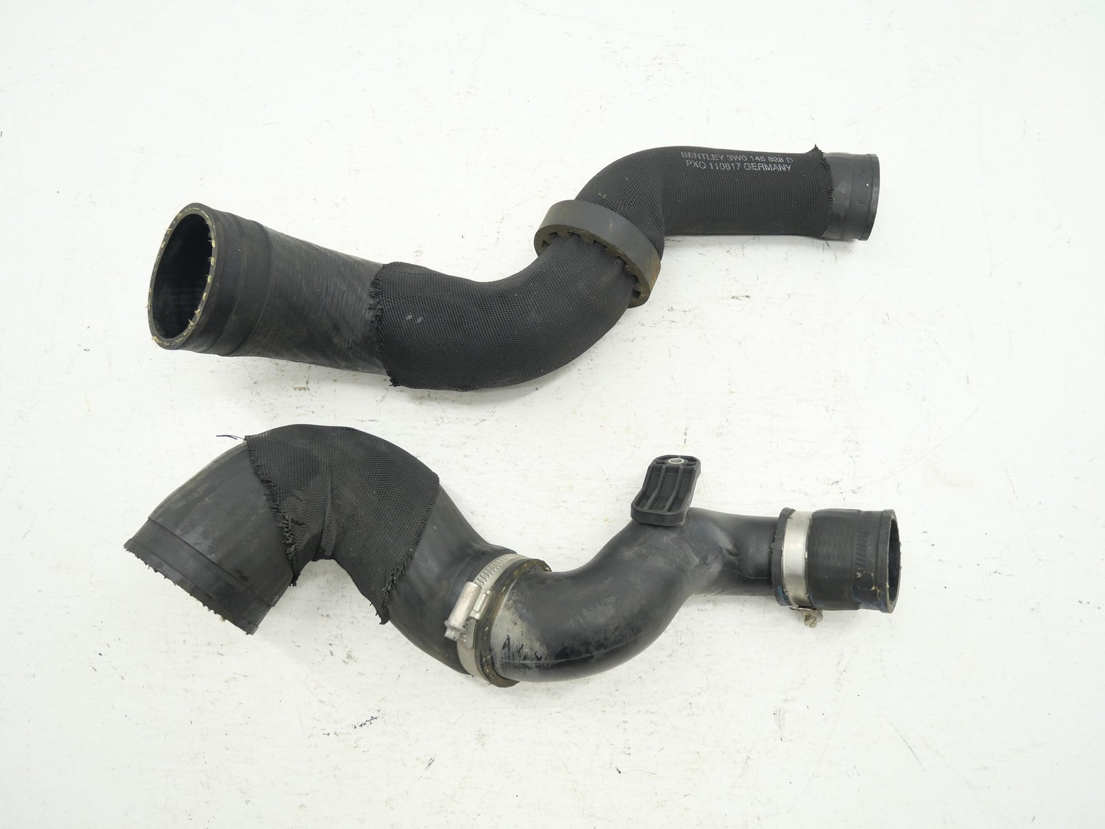 2005 Bentley Continental GT Lower Intercooler Pipe Hose Tube Left/Right Pair OEM