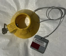 Sabot Steel Trailer King pin lock universal boot lock 