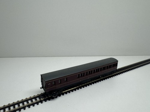 Graham Farish No. 0605 57ft Suburban Coach BR | Zustand: Used