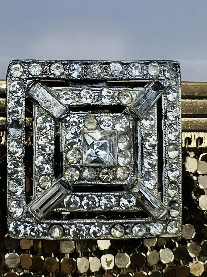 Malla dorada Art Deco Whiting & Davis vintage de 1920 con cierre de cristal Foto 4 de 4