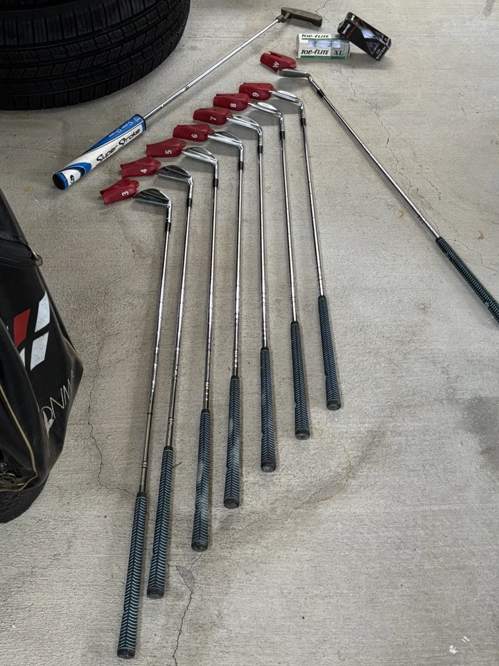 Bolsa de golf Honma/Juego de hierro Hogan de 8 piezas/1 alfarero con superstroke Fatso5.0/6 bolas TE Foto 4 de 4