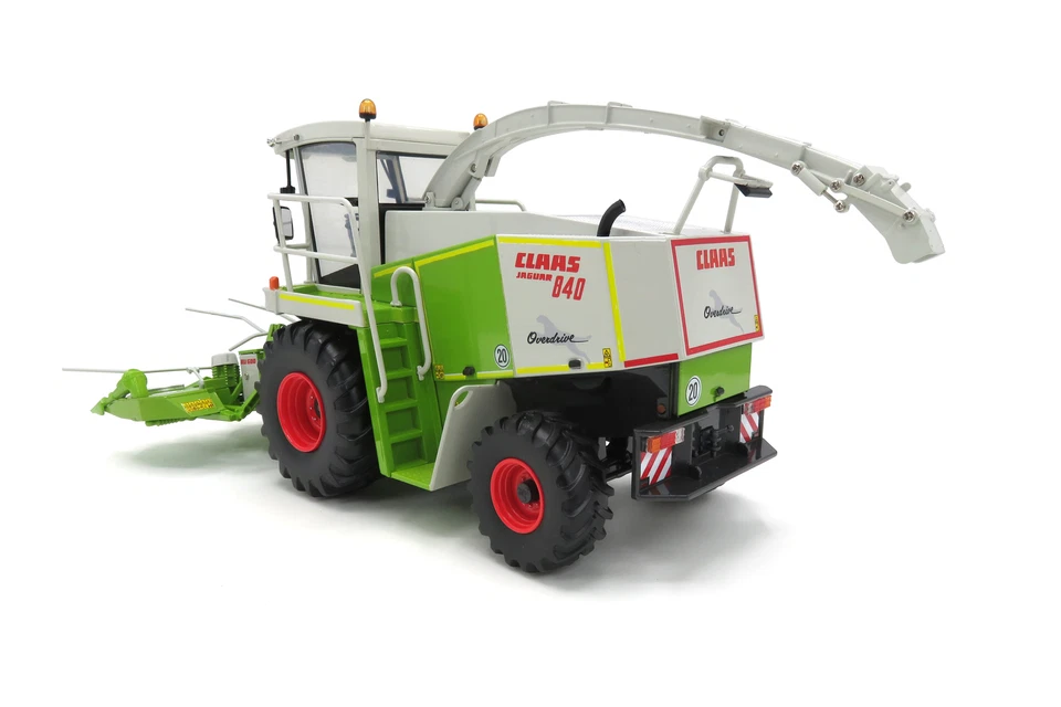 Universal Hobbies CLAAS Jaguar 840 Overdrive Edition RU 600 Header 1:32 Scale - Image 4 of 4
