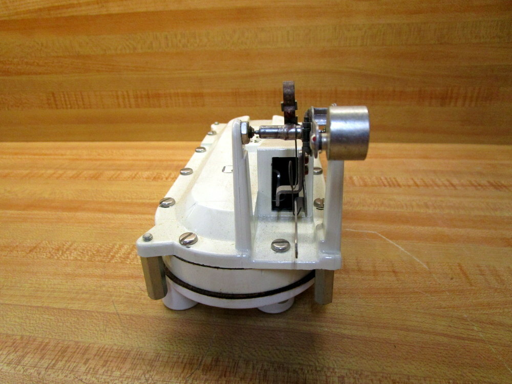 Picture 4 of 6