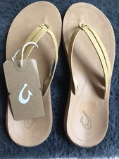 Olukai Womens Kapehe Luana Golden Harvest Golden Sand Size 9W New With Tags