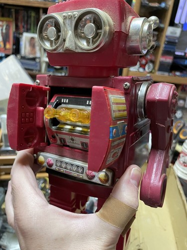 ROTATE-O-MATIC SUPER ASTRONAUT ROBOT 1960 TIN & PLASTIC Beat Box No Foot Works - Picture 6 of 18