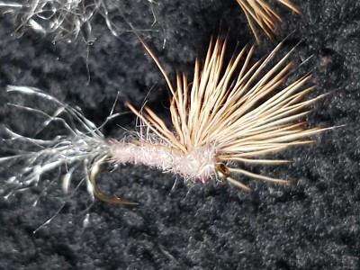 HENDRICKSON DARK DRY FLY SPARKLE DUN SIZE 16 FRONTIER FLY COMPANY FISHING FLIES
