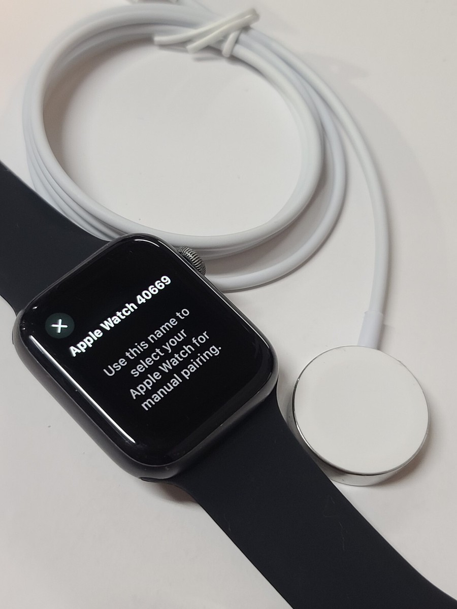 Apple Watch Nike+ Series 4(GPS)44mm Geek Squad Certified Refurbished Apple Watch Nike+ Series 4