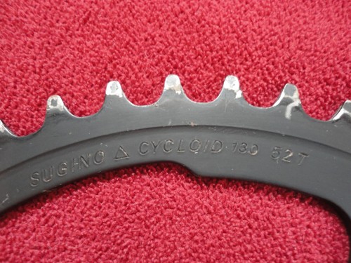 Vintage SUGINO CYCLOID 52/42T Road Double Chainring Set with 130mm BCD - Picture 3 of 5