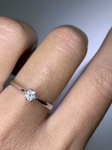 0.20ct Diamond Chunky Solitaire Engagement Ring 18ct White Gold - Picture 2 of 6