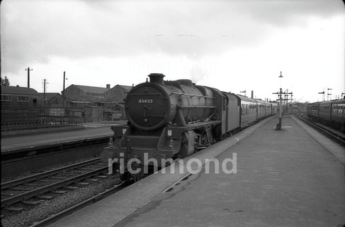 British Railways Stanier Black Five 45423 35mm Railway Negative RN469