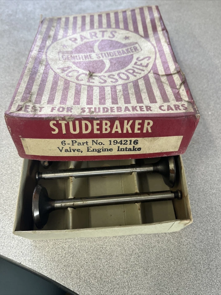 1930s-1950s RARE ORIGINAL STUDEBAKER VALVE SET OF 6 Part No 194216 With Box - Image 4 of 4