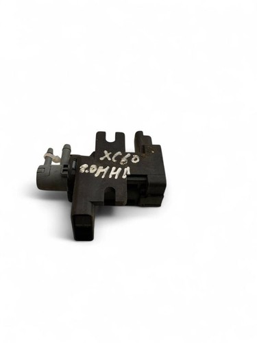 Vacuum valve