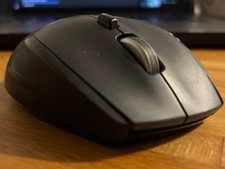 Logitech Souris M705 Wireless Mouse + Dongle Unify