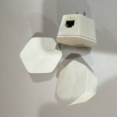 XFINITY XFi Pod Wi-Fi Extender 3-Pack XE1-S White with Ethernet Port