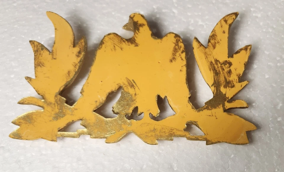 Moldura decorativa pequeña águila antigua dorada marrón resina montaje en pared Foto 2 de 3