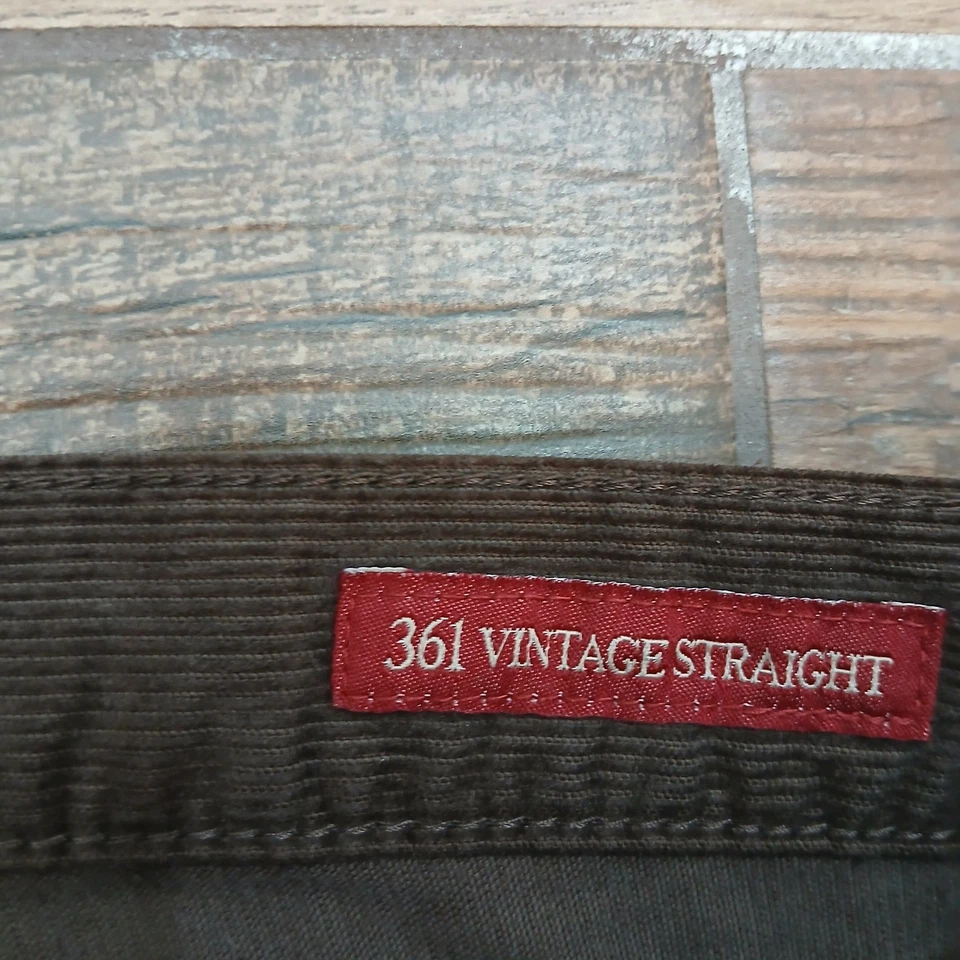 Lucky Brand Corduroy Pants Mens 36x32 Brown 361 Vintage Straight Cotton Casual - Image 3 of 4