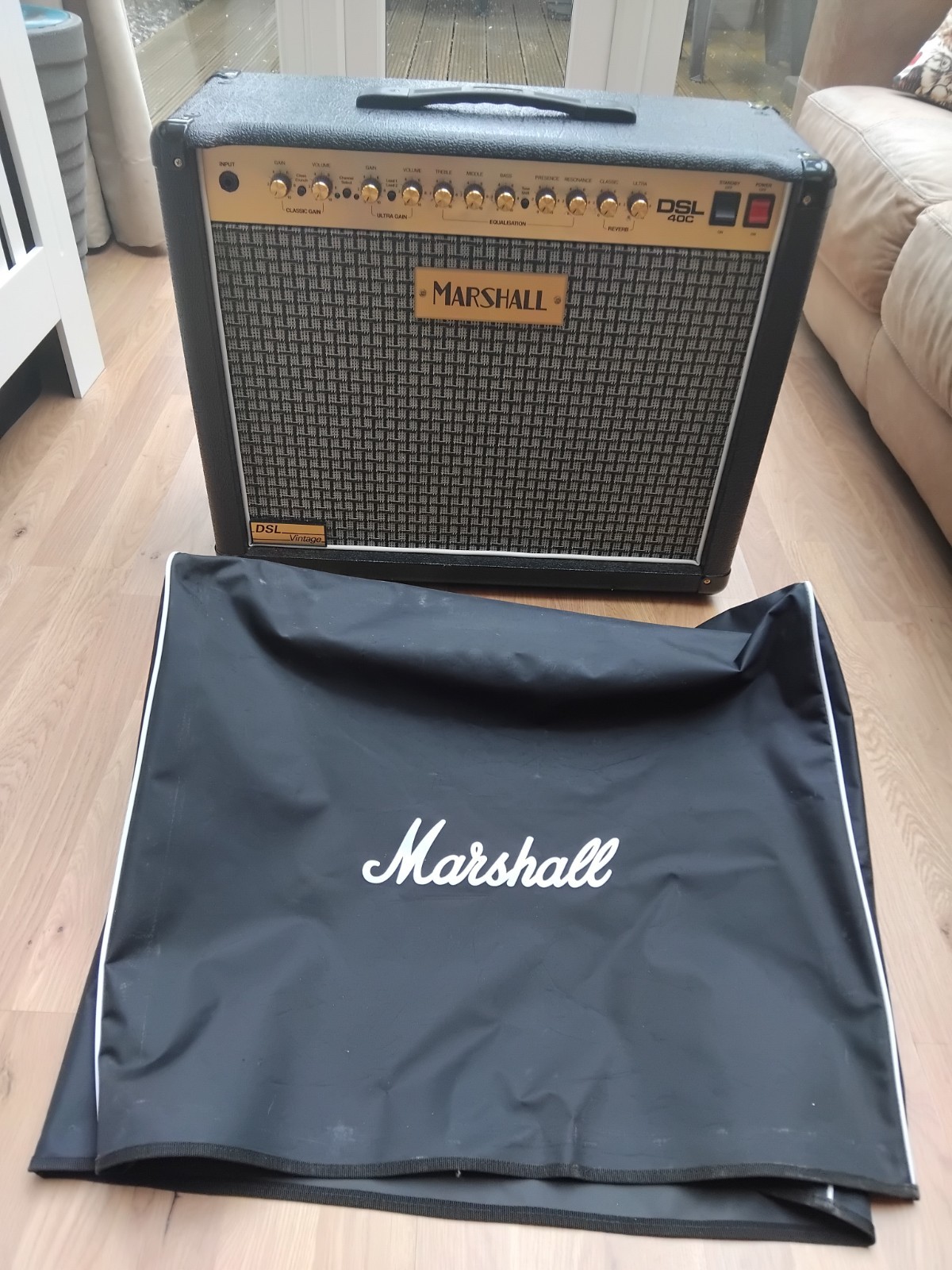 Marshall  DSL 40W 1x12 vintage style valve combo amplifier with upgrades & cover