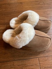NEW UGG disquette lamb fur slippers size 39 / US 8