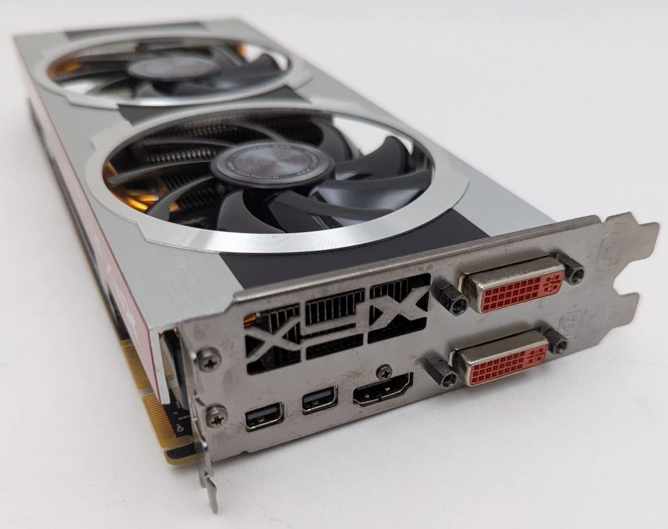 XFX AMD Radeon HD 7950 Double D GHOST 3GB GDDR5 Video Graphics Card FX-795A-TDK - Image 2 of 4