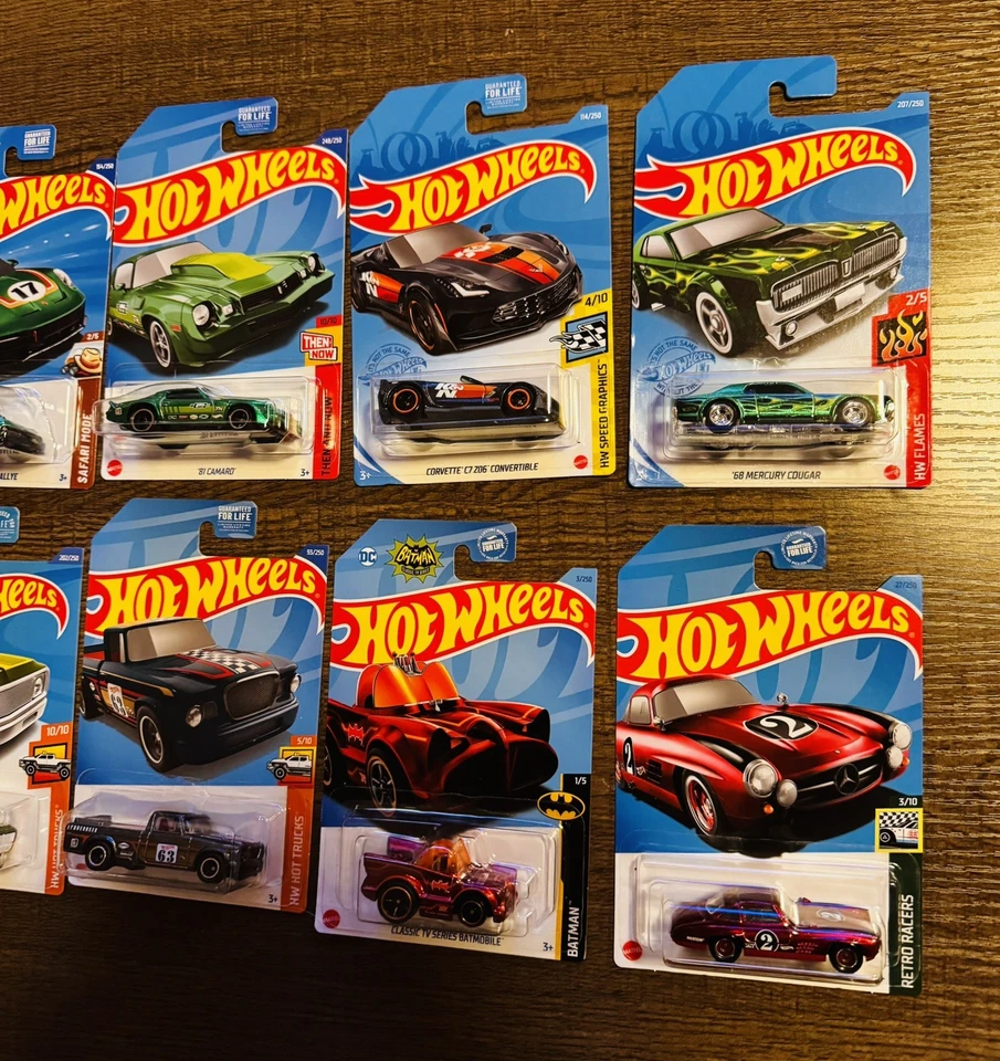 Lote de 34 HOT WHEELS '83 CHEVY SILVERADO Super Treasure Hunt Marco Camuflaje Púrpura  Foto 2 de 2
