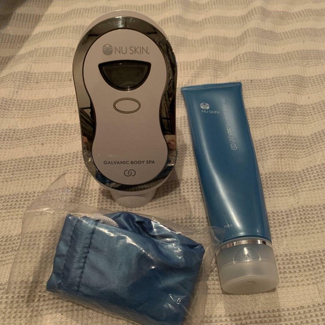 NU SKIN NUSKIN ageLOC GALVANIC BODY SPA with Dermatic Effects Body Gel