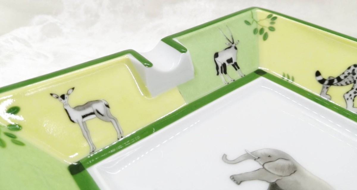 HERMES アフリカ　灰皿 Hermes Paris Ashtray Elephant Africa Plate Green Dish Porcelain