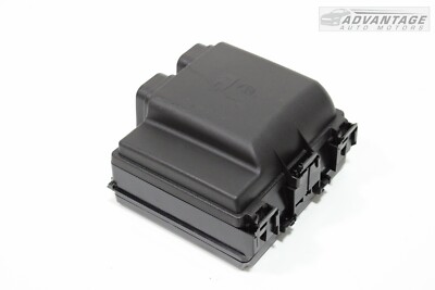 2020-2022 FORD ESCAPE 1.5L ENGINE BAY FUSE RELAY JUNCTION BOX BLOCK OEM
