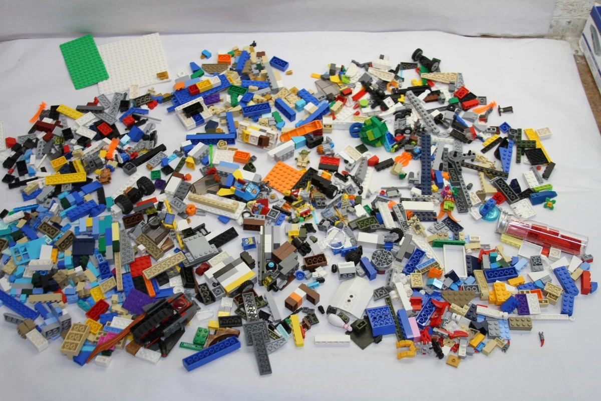 Lego Lot of 4 lbs Pieces Parts Bricks Random Bulk Assorted