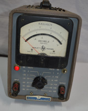Hewlett Packard model 1051 vacuum tube voltmeter