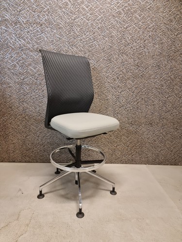Vitra ID Mesch Counterstuhl Barhocker Büro Hocker - Bild 4 von 12