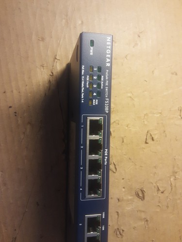 NetGear ProSafe FS108P V3 8-Port Ethernet-Schalter PoE Netzwerk Switch BOXED - Picture 10 of 16