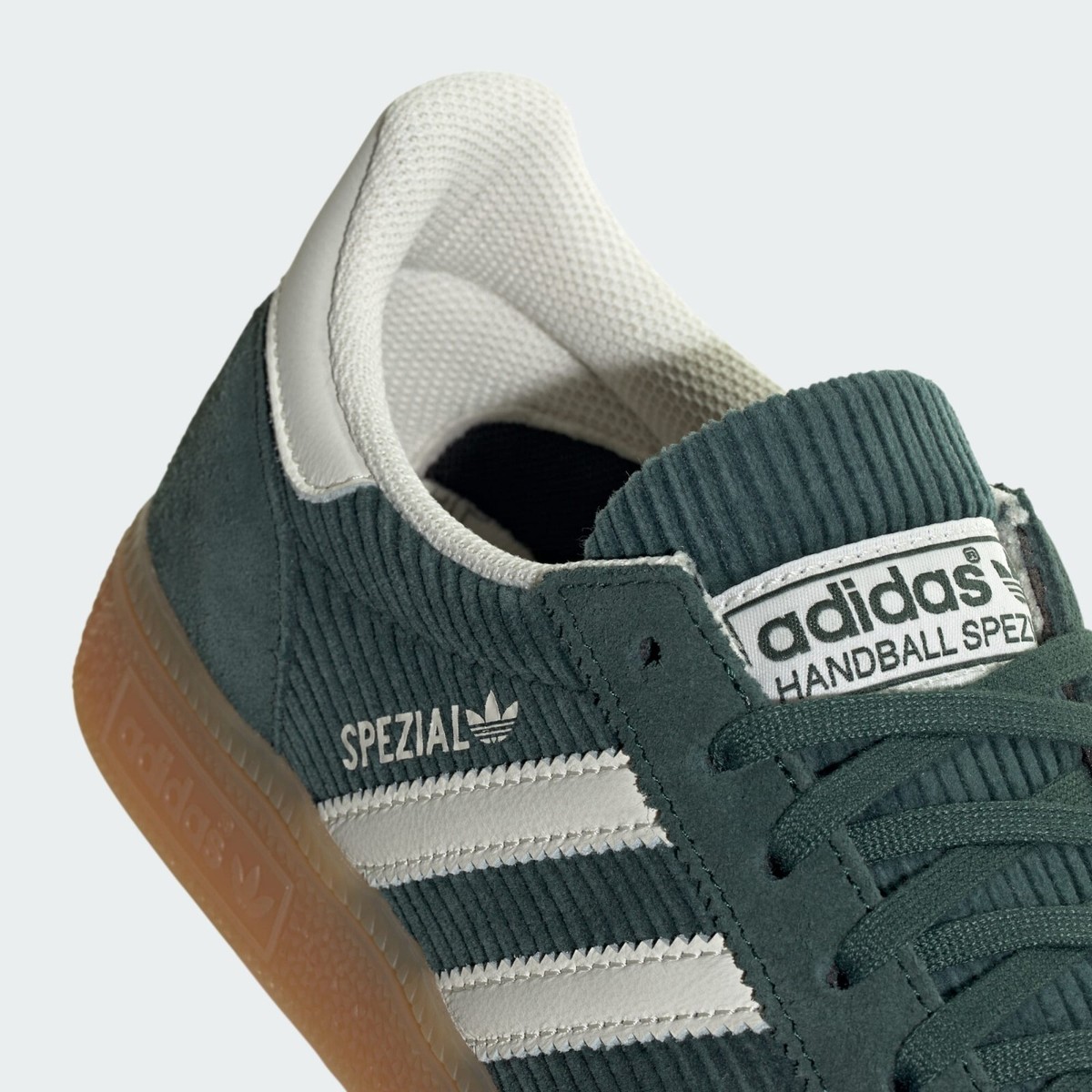 【Adidas】 HANBALL SPEZIAL W GREEN IG1976 IG1976 adidas Originals Handball Spezial Mineral Green Off