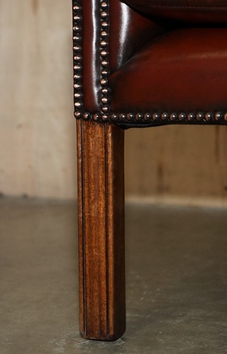FINE PAIR OF RESTORED CHESTERFIELD LUTYENS VICEROY BROWN LEATHER CLUB ARMCHAIRS - Picture 8 of 24