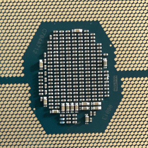 Intel Confidential QMRU 2.30GHz (Intel Xeon Gold Processor 6140M) #M24-89 - Picture 4 of 4