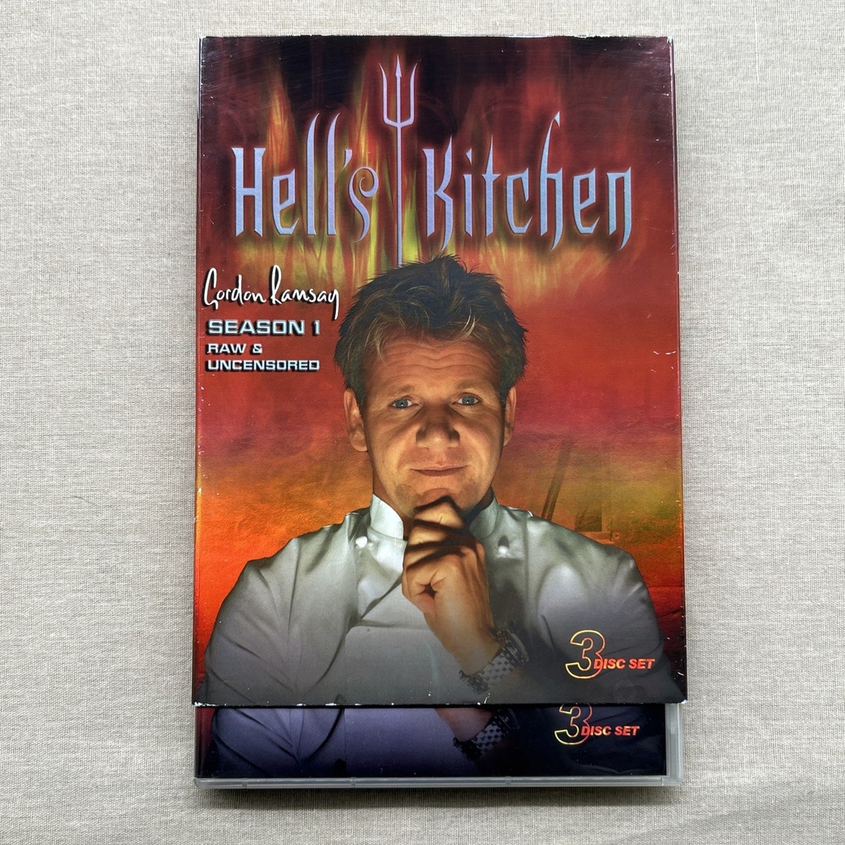 Hell's Kitchen: First Season 1 (DVD 3-Disc Set Uncensored) Gordon
