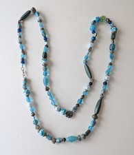 Wunderschöne modische Perlenkette - 130cm lang