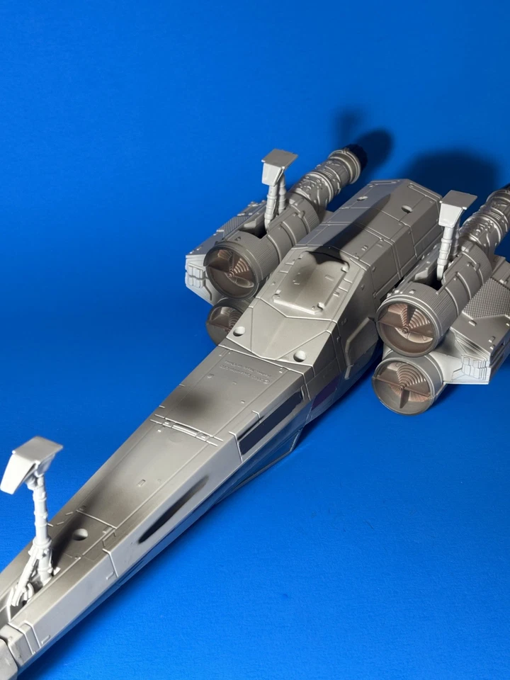 Коллекция Star Wars Luke Skywalker's X-Wing Fighter Dagobah Saga 2006 - Изображение 4 из 4