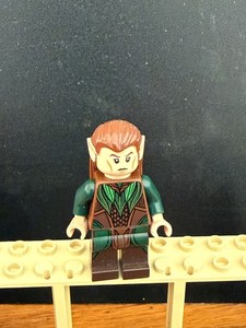 Lego Lord of the Rings Minifigure Mirkwood Elf (LOR080)