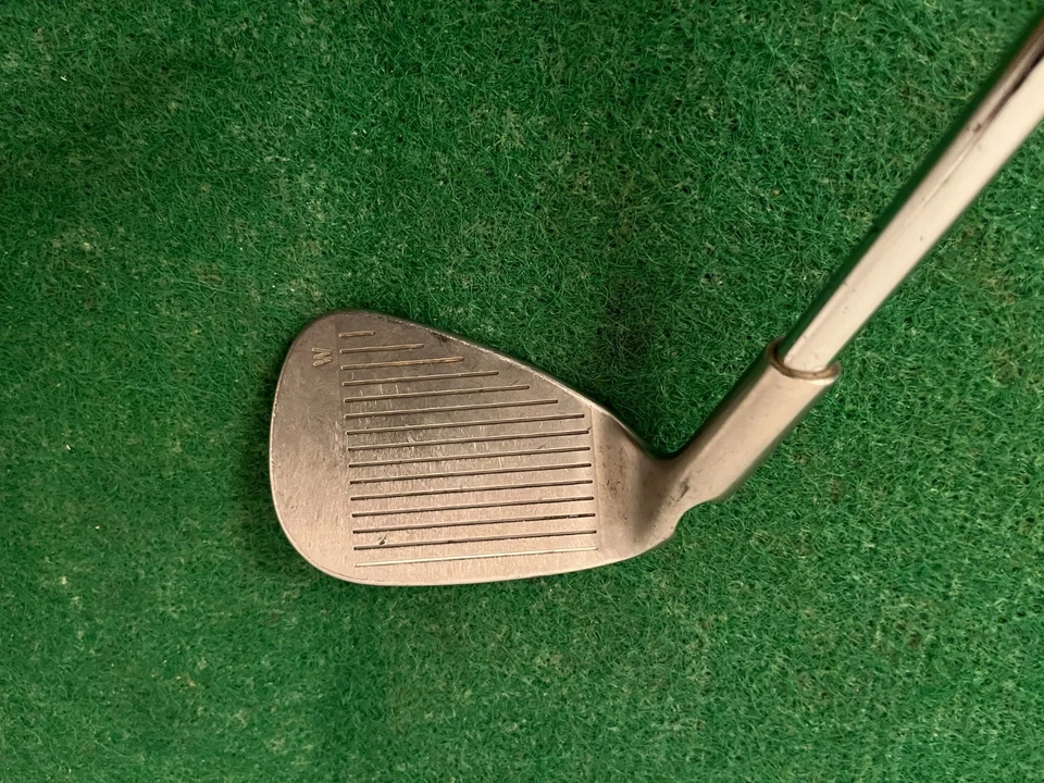 Ping i15 Blue Dot pitching wedge Regular AWT Steel Shaft - Image 2 of 4