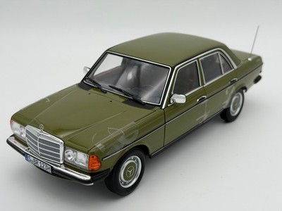 Mercedes Benz W123 Agavengrün 1:18 Modell dealer edition Norev B66040721