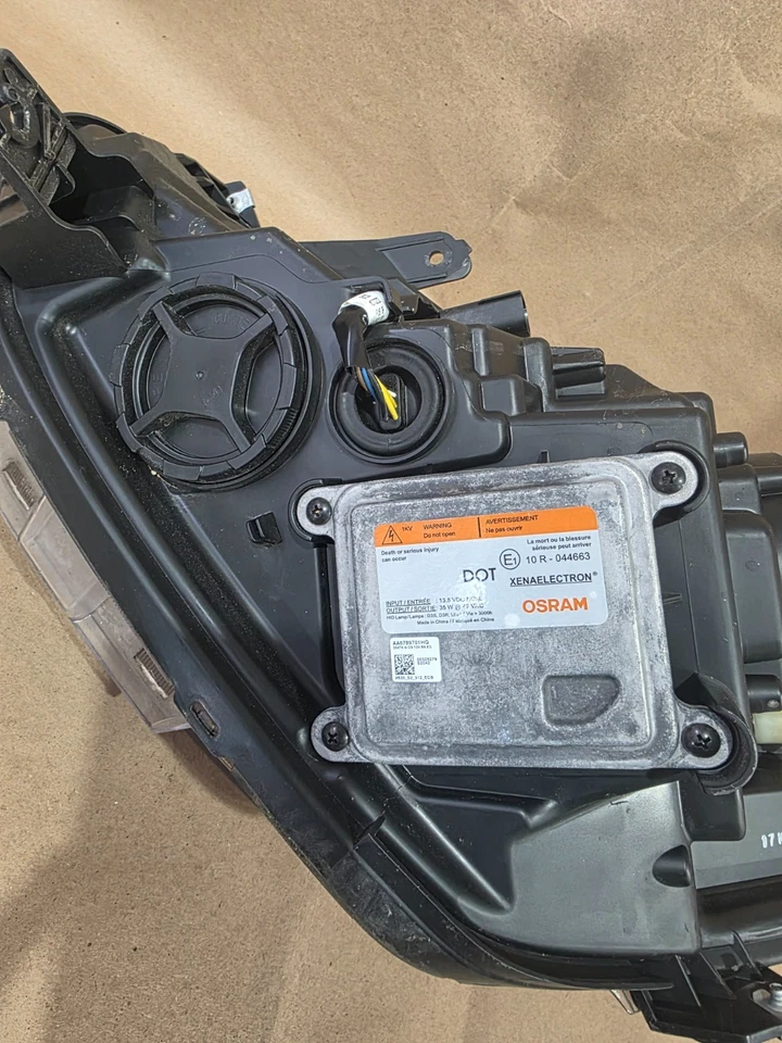 Conjunto de faros OEM GM 42703227 2017-2021 Chevy Bolt EV lámpara delantera Foto 4 de 4