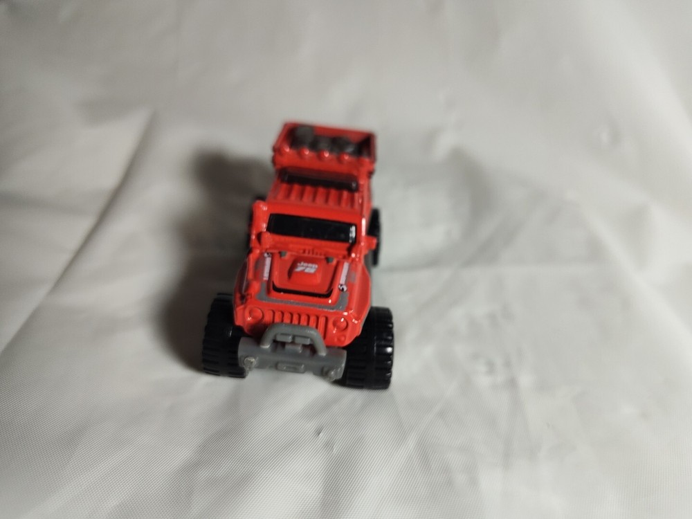Red Matchbox Jeep Wrangler Superlift - Pre-Owned