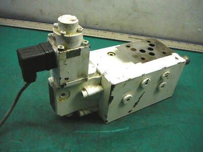 MANNESMANN REXROTH PROPORTIONAL VALVE DRECN-37/220-123 2055861601 *00396259*