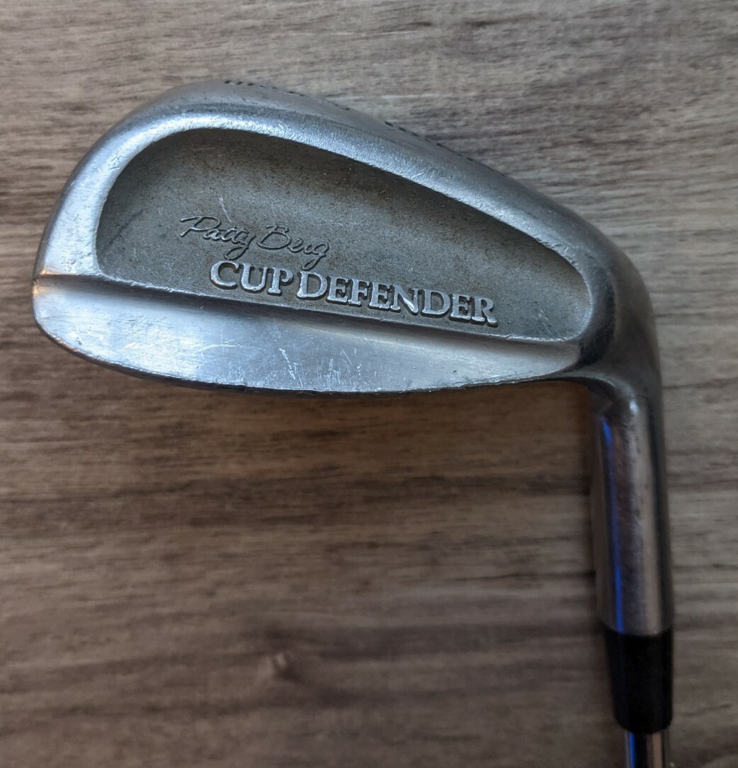 Wilson Berg HT Cup Defender Sand Wedge Regular Steel Shaft Wilson Grip Wilson Berg HT Cup Defender Sand Wedge Regular Steel Shaft Wilson Grip