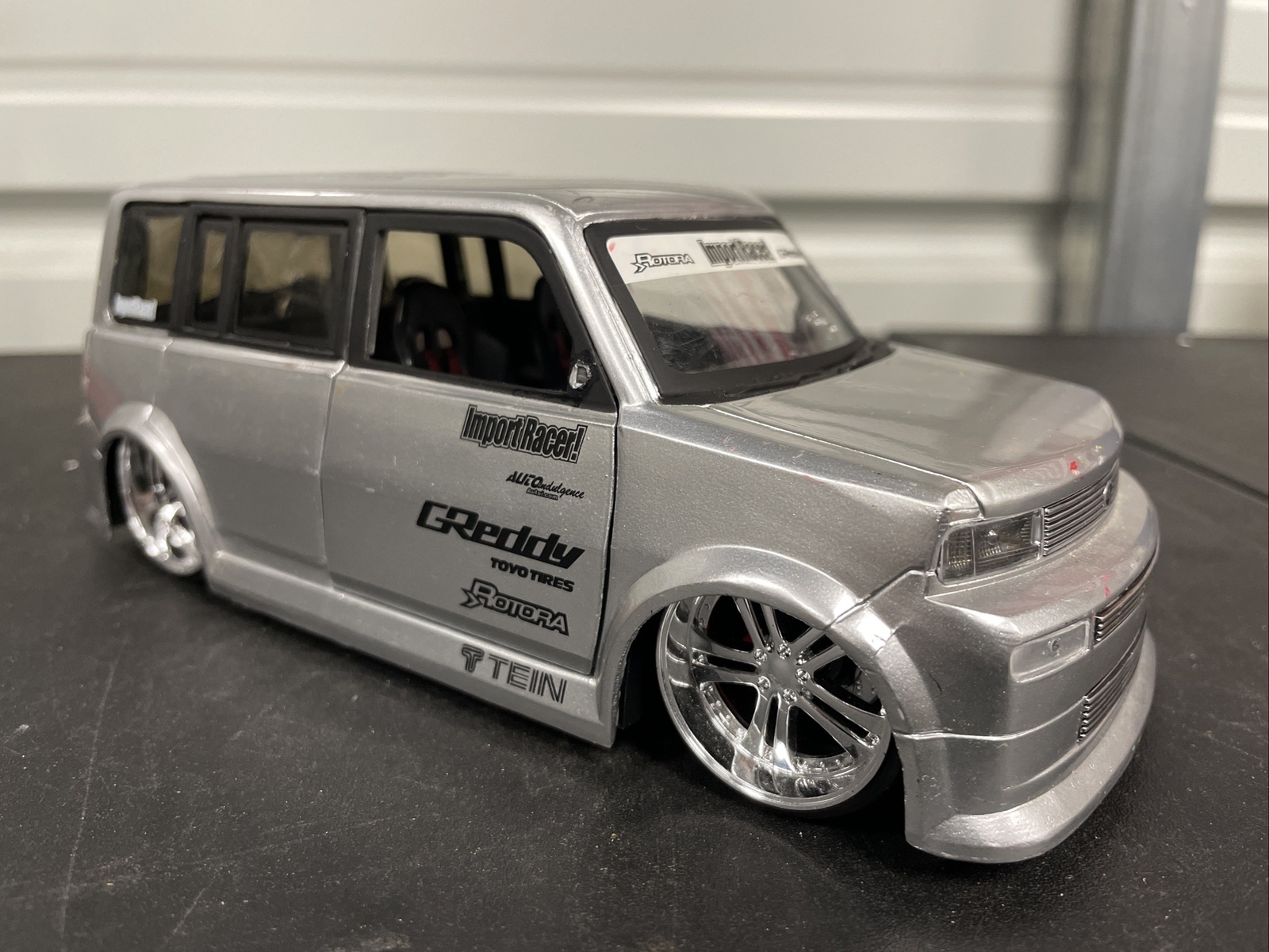 JADA 124 SCION xB IMPORT RACER SILVER*RARE* Die Cast Metal 2004 Toy