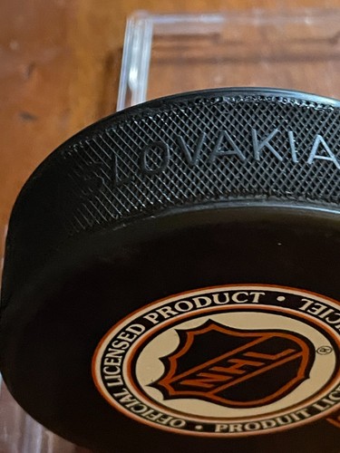 1994-95 SAN JOSE SHARKS ALL STAR GAME PUCK NHL INGLASCO VEGUM SLOVAKAI HOCKEY - Picture 4 of 6
