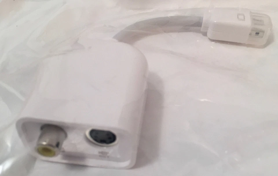 Apple Mini-VGA to Video Adapter / S-Video Display Adapter M9109G/A, Brand New - Image 2 of 4