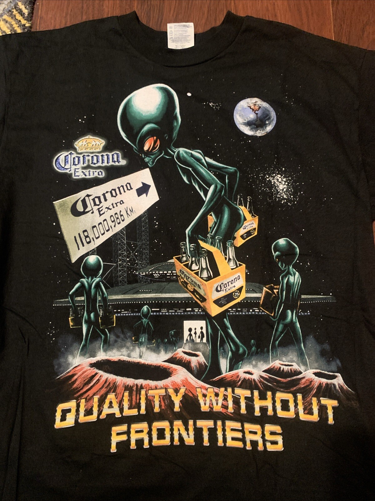 Corona Extra Gray Alien Quality Without Borders X… - image 1