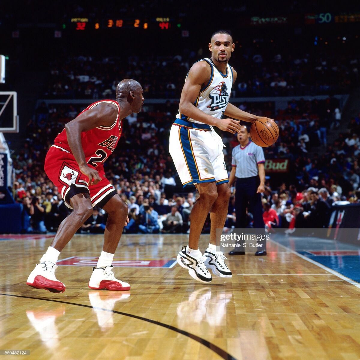 100% Authentic Grant Hill Vintage Champion 96 97 Detroit 100% Authentic Grant Hill Vintage Champion 96 97 Detroit