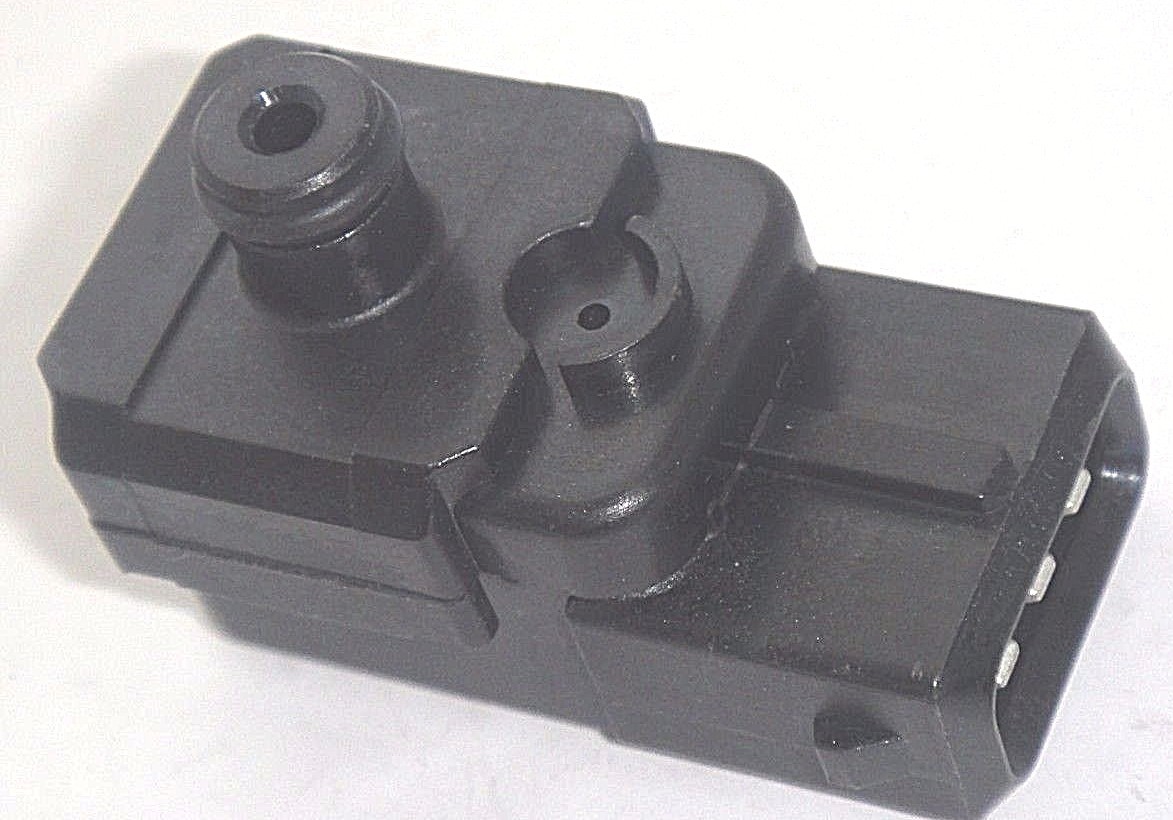 NEW GENUINE/ OEM MR507384 E1T32271 SU6759 5S2106 FUEL TANK  